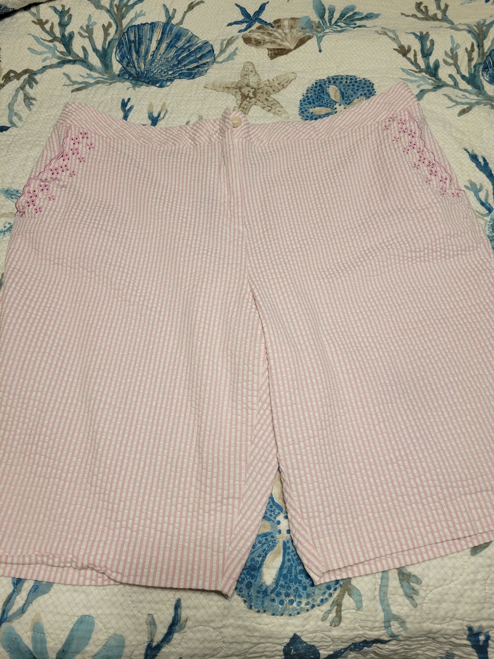 Susan Graver Pink Seersucker Bermuda Shorts